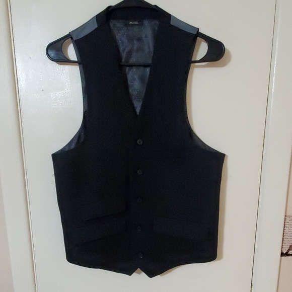 Beautiful Black/Grey Vest - Picture 1 of 2